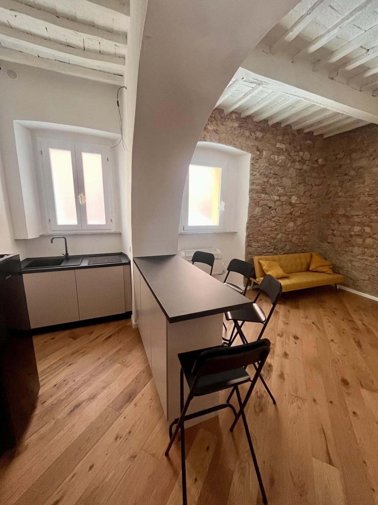 Luxury Apartment Centro Storico Piombino Eksteriør bilde